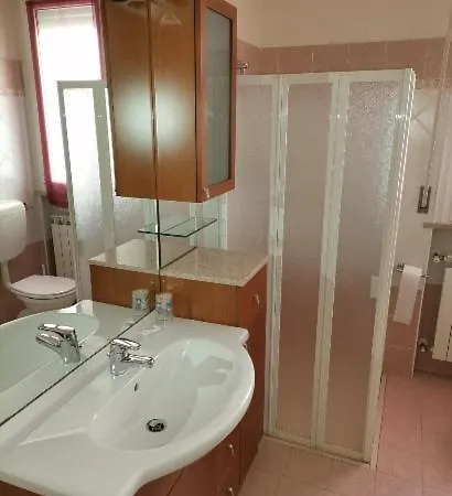 Appartamenti Di Luigia Bellaria-Igea Marina