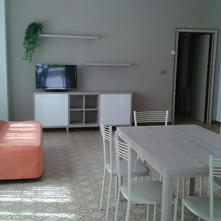 Appartamenti Di Luigia Bellaria-Igea Marina